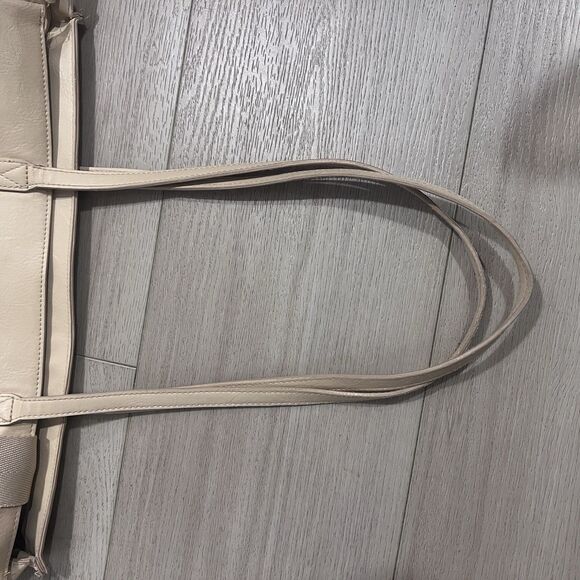 BEIS The Work Tote Beige Bag Travel Lg With Strap/ Interior iPad Snap On Pouch - Picture 11 of 16